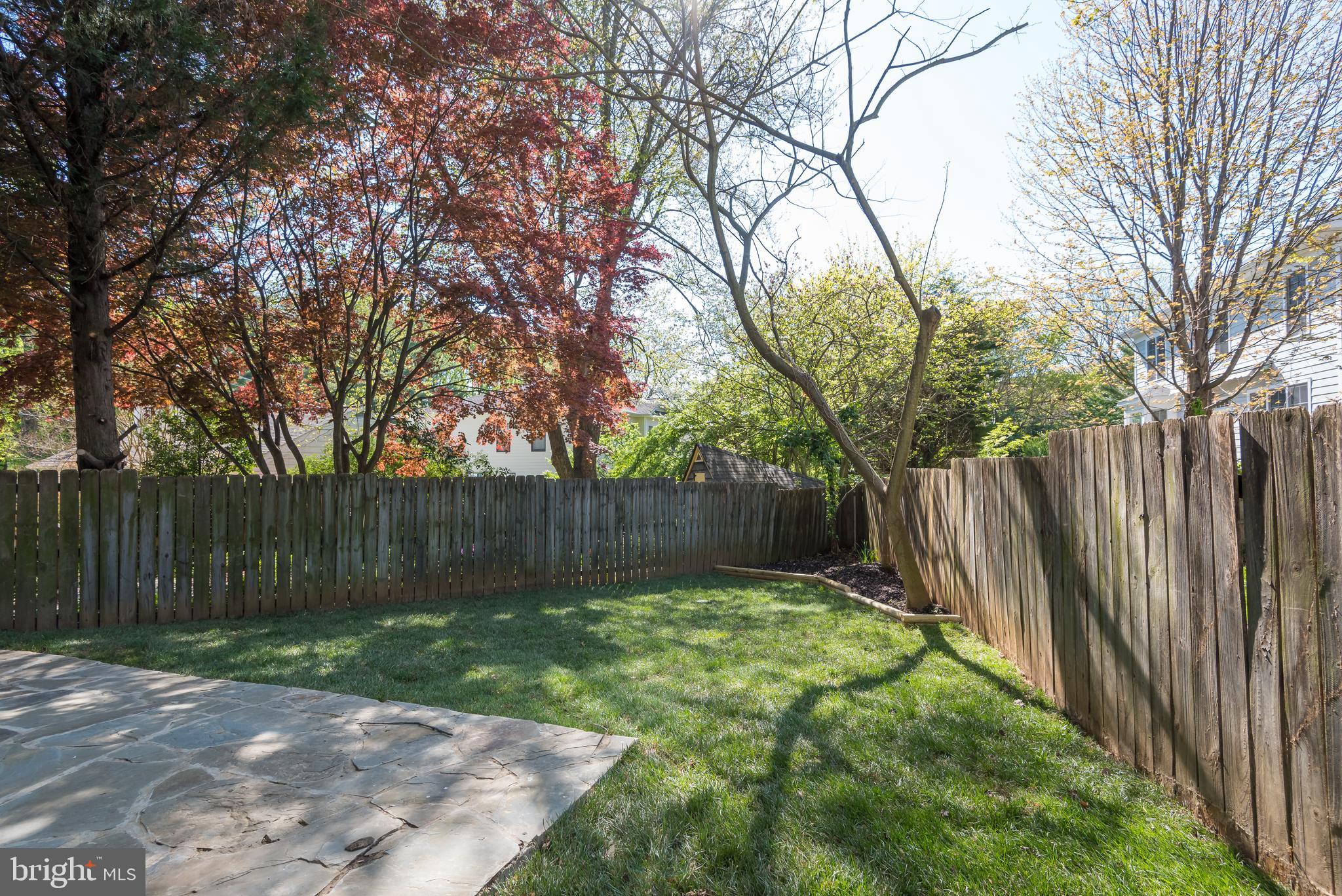 8618 Ridge Road Bethesda, MD 20817 - Photo 22 of 49