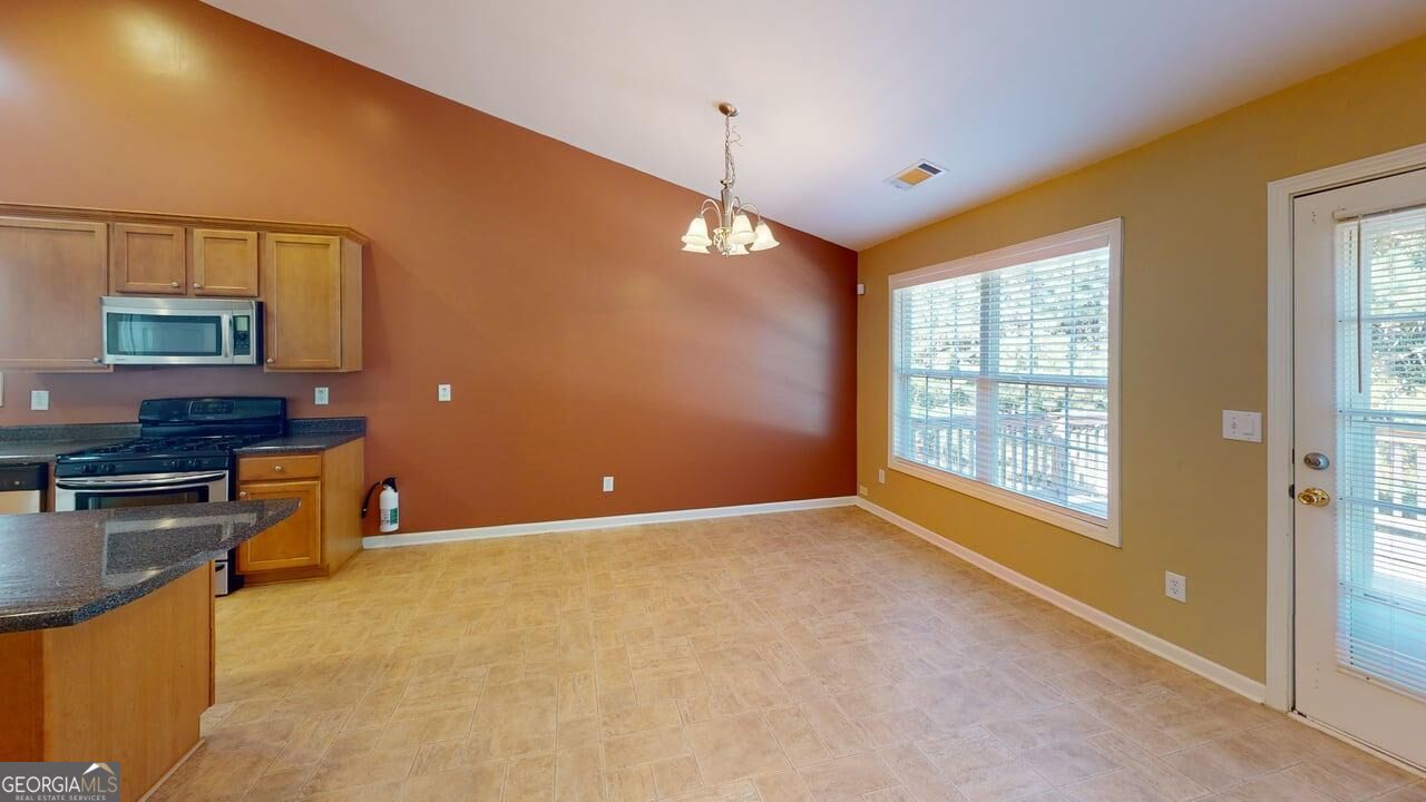2712 Carleton Gold Road Dacula, GA 30019 - Photo 10 of 42 Gallery Image 10