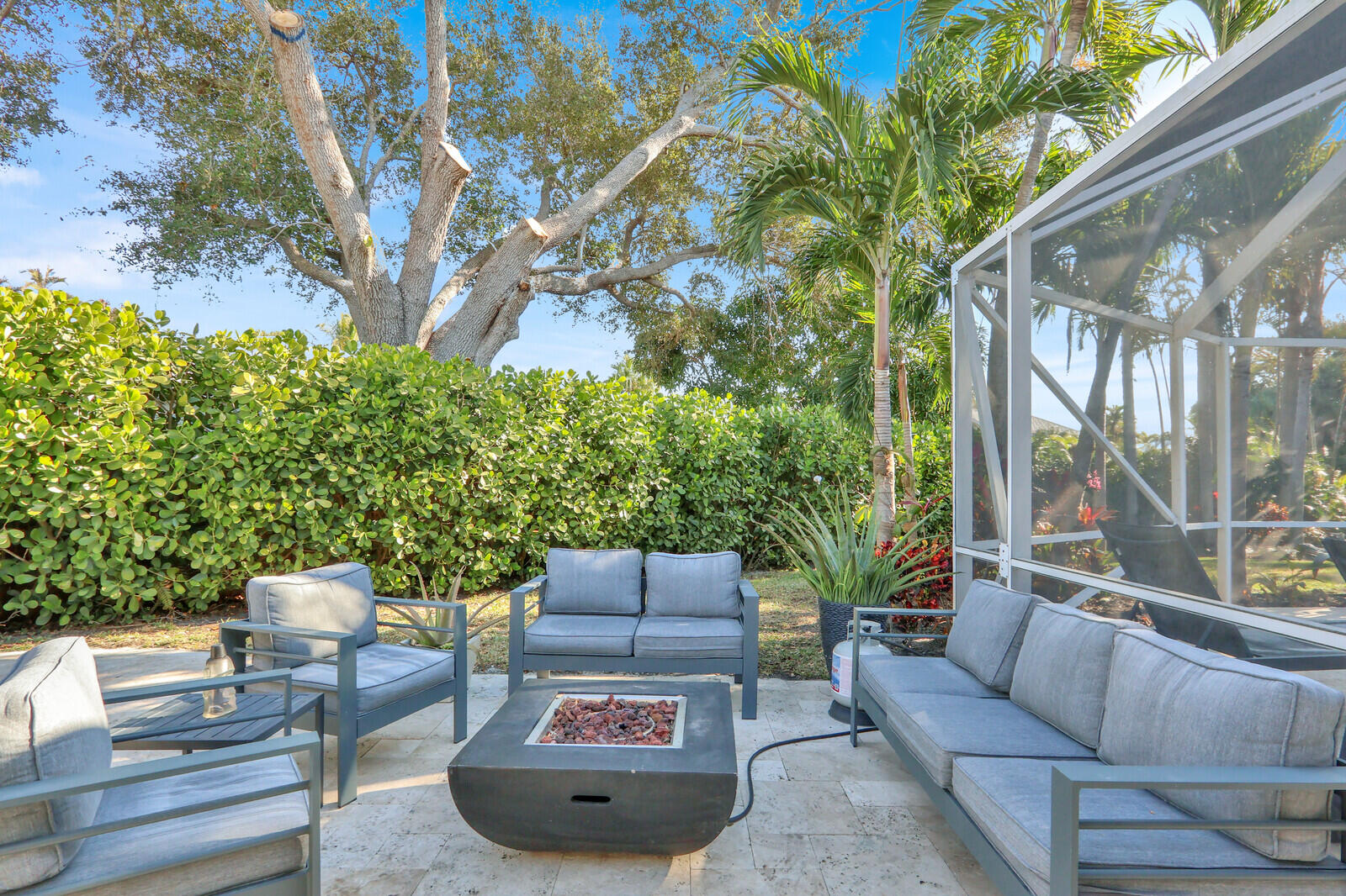 96 South Sewalls Point Road Sewall's Point, FL 34996 - Photo 15 of 19 40_IMG_8169_mls