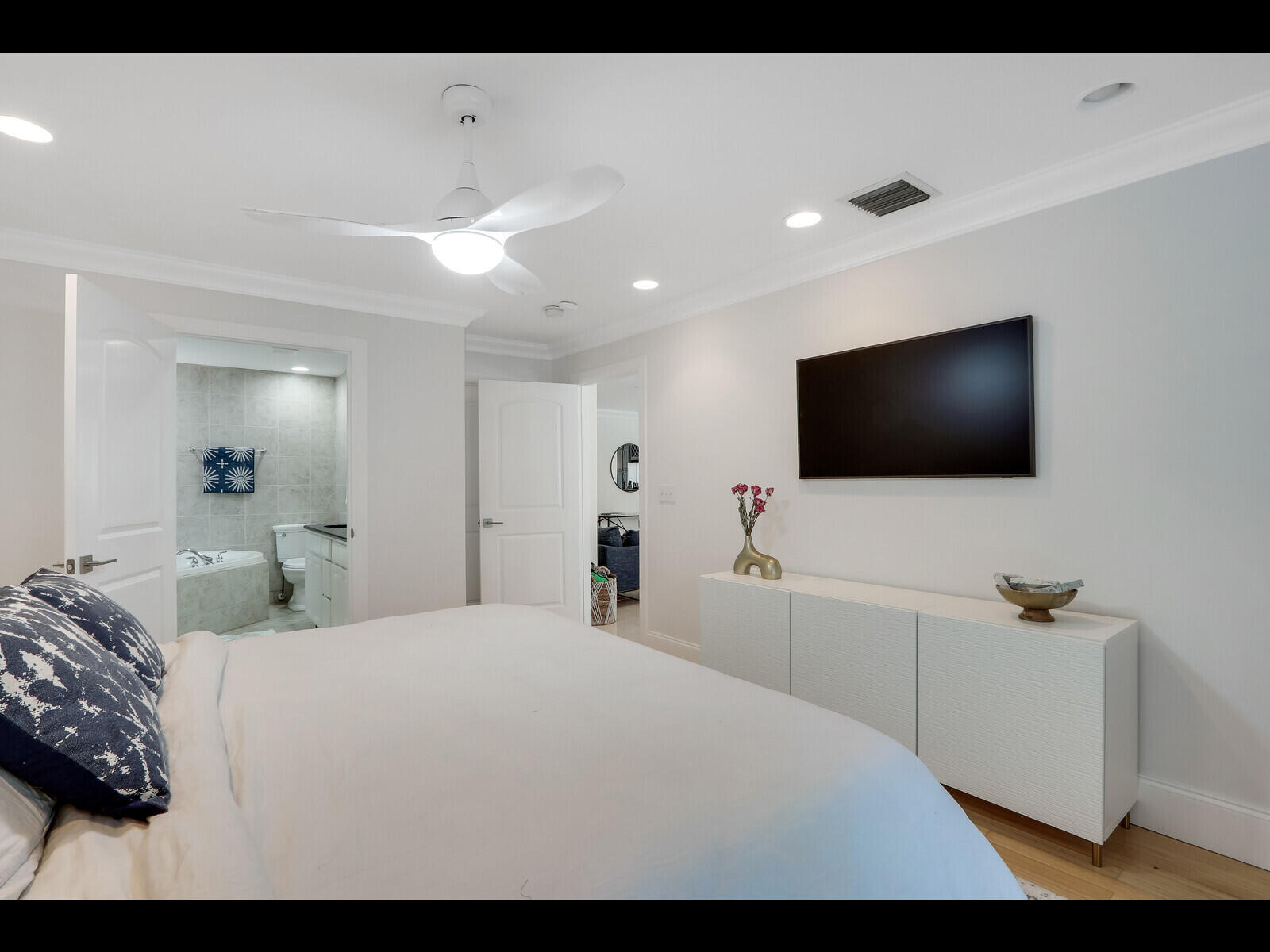 96 South Sewalls Point Road Sewall's Point, FL 34996 - Photo 10 of 19 20_Image_20_mls