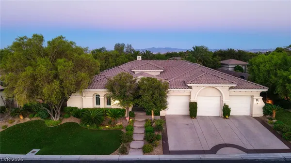$2,499,000 | 10925 Iris Canyon Lane, Las Vegas, NV 89135