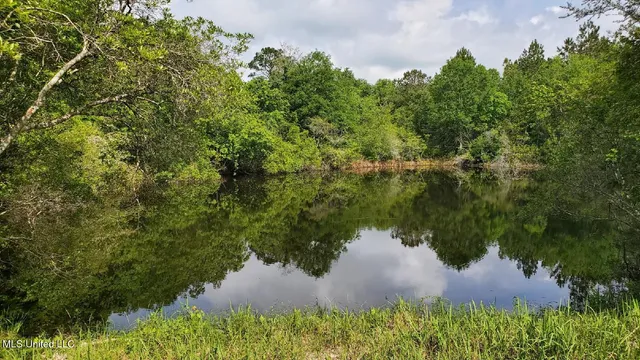 $204,900 | Amberwood Lane, Lucedale, MS 39452