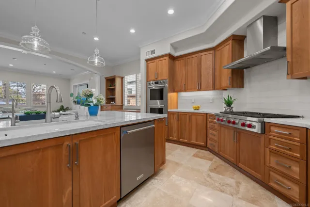 $3,525,000 | 836 Jensen Court, Encinitas, CA 92024