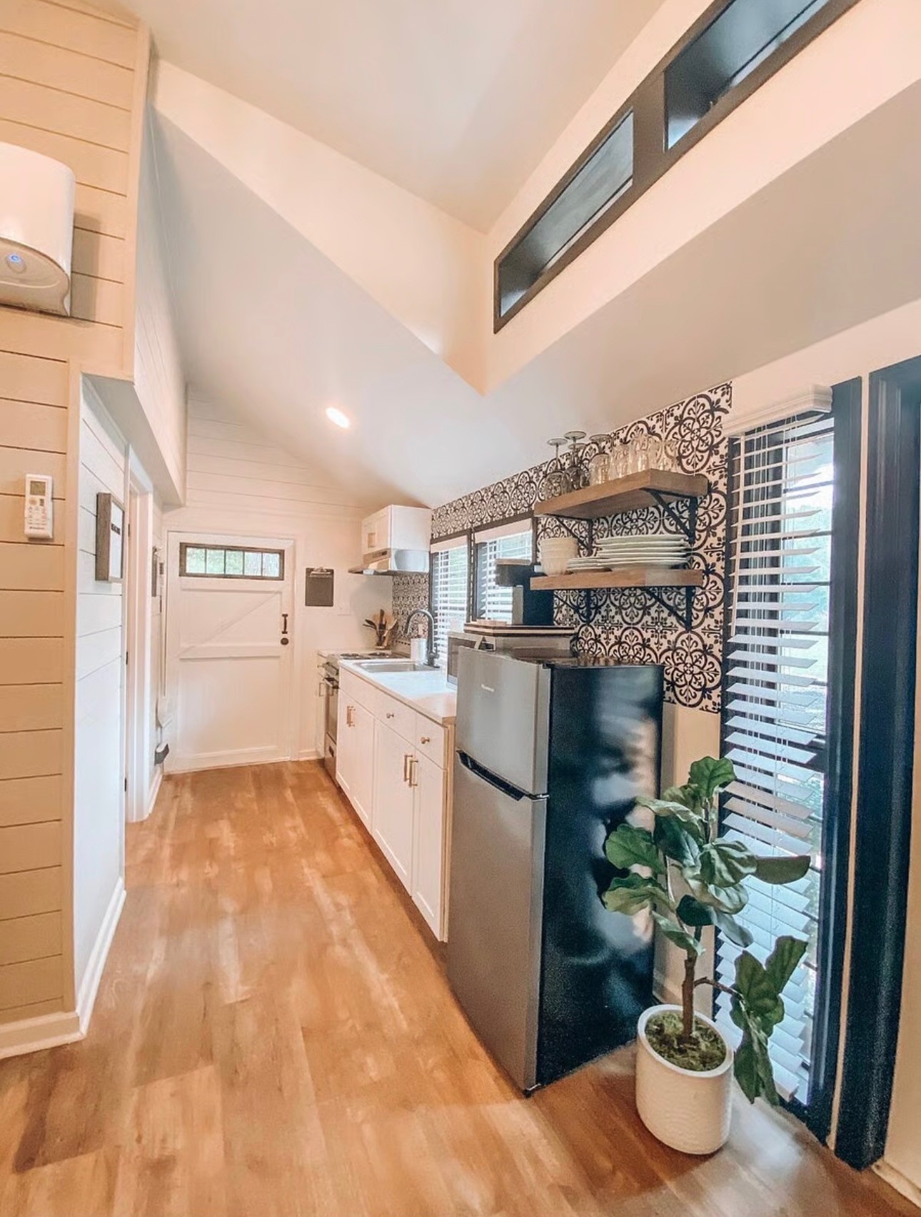 333 Wismer Road Camden, TN 38320 - Photo 5 of 34