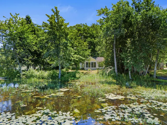 $399,000 | 16 Maple Ridge Drive, Monmouth, ME 04259