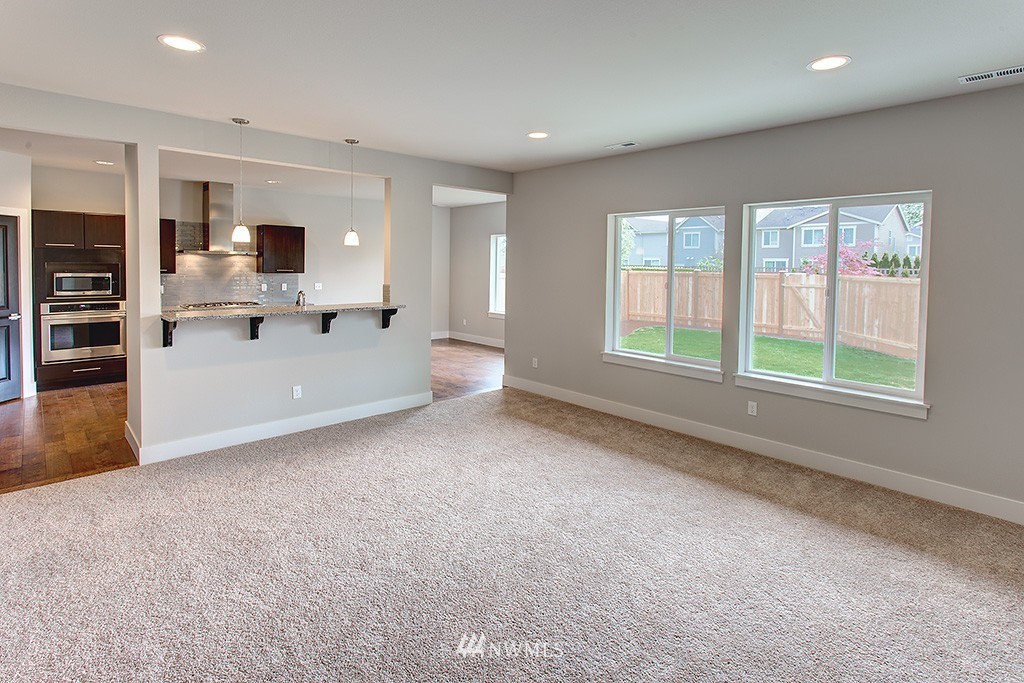 3709 200th Place Southeast Bothell, WA 98012 - Photo 4 of 8 Gallery Image 4