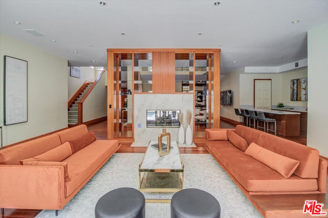 15526 Hamner Drive Los Angeles, CA 90077 - Photo 7 of 30