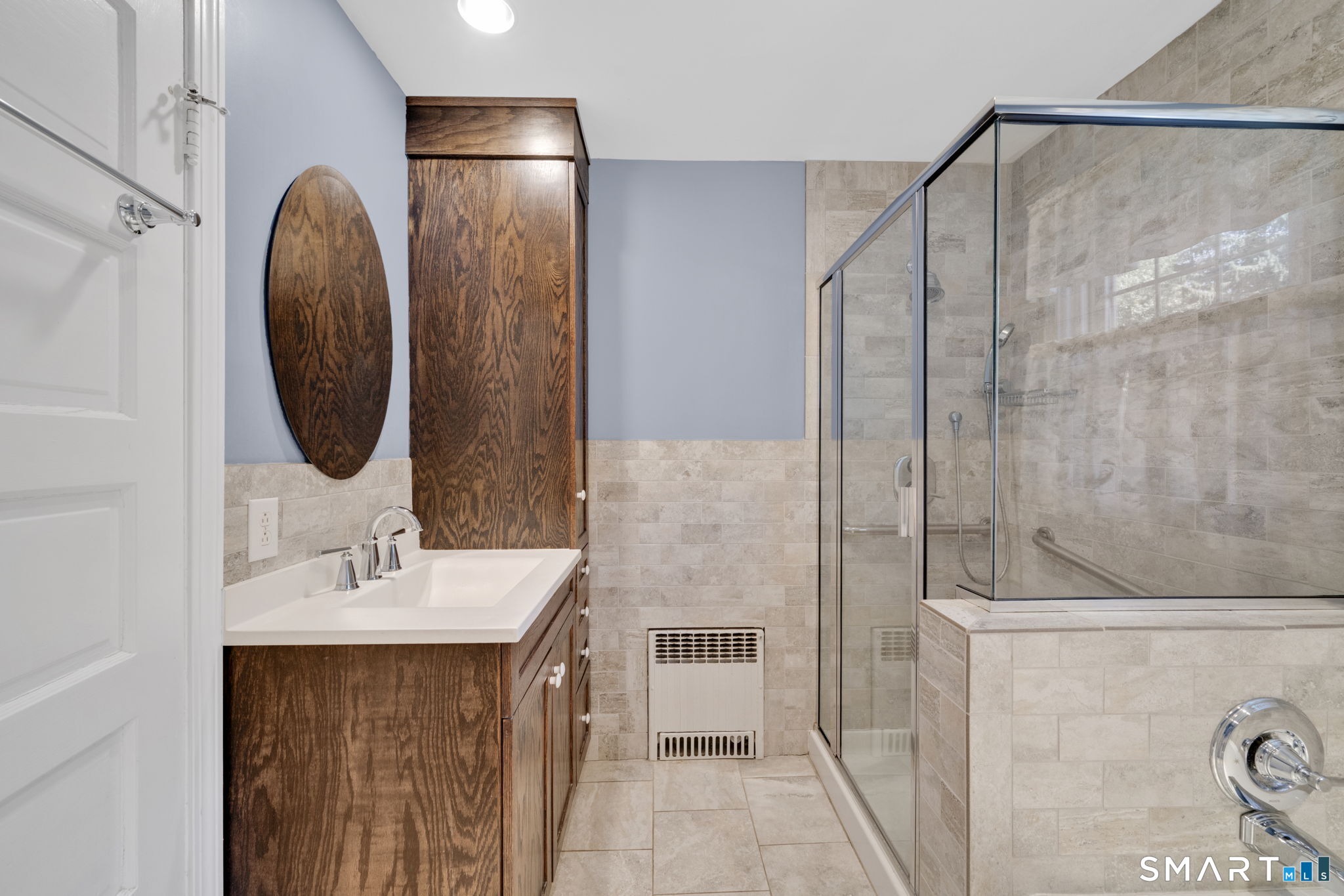 697 Woodtick Road Waterbury, CT 06705 - Photo 20 of 40
