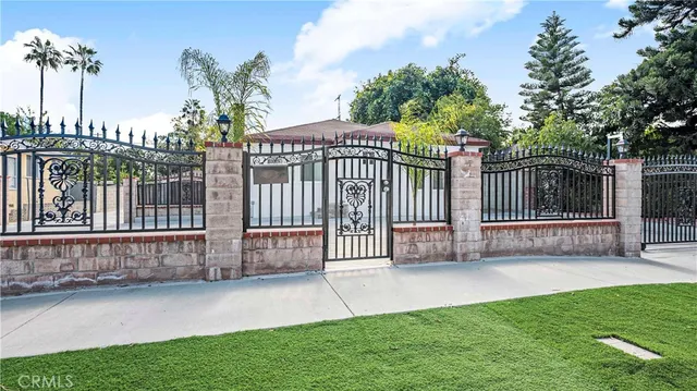 $1,195,000 | 15210 Cohasset Street, Van Nuys, CA 91405