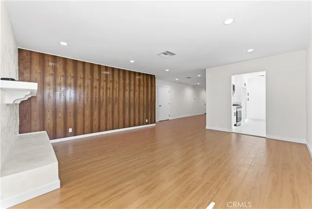 $1,195,000 | 15210 Cohasset Street, Van Nuys, CA 91405