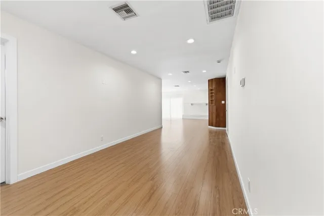 $1,195,000 | 15210 Cohasset Street, Van Nuys, CA 91405