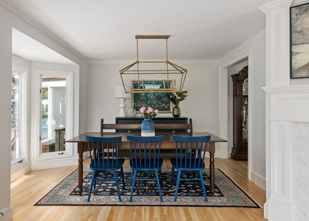 58 Jerusalem Road Cohasset, MA 02025 - Photo 9 of 24 a view of a dining room with furniture