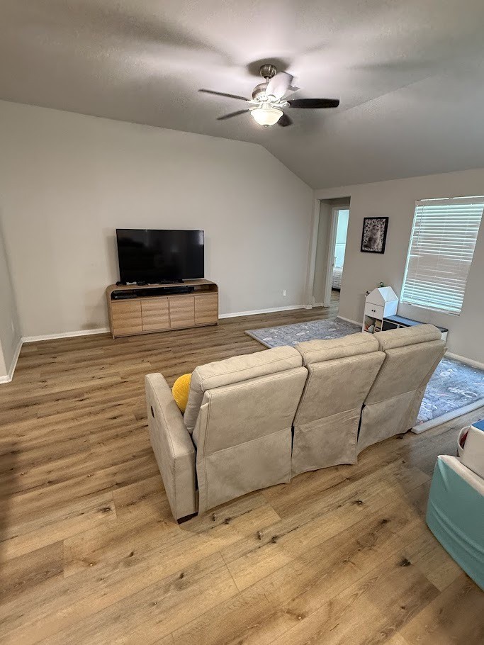 11311 Cascading Stream Way Houston, TX 77044 - Photo 9 of 16