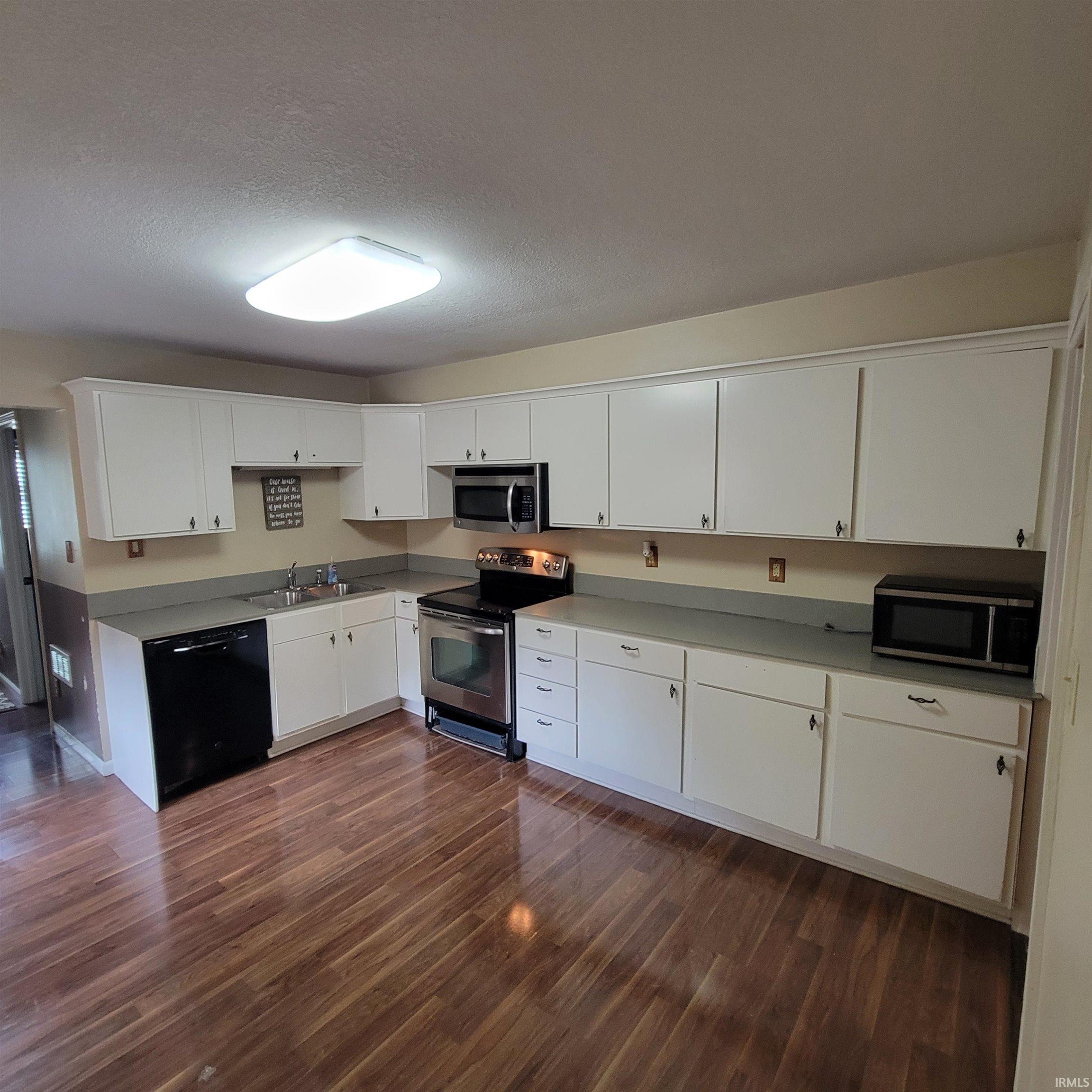 610 Mercer Avenue Decatur, IN 46733 - Photo 19 of 28