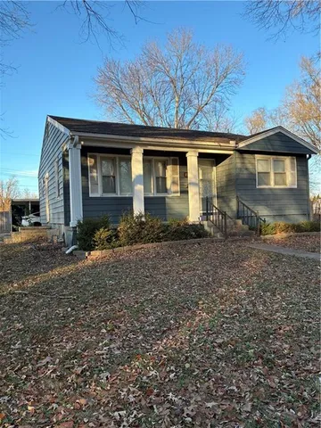 $190,000 | 1809 West Main Street, Blue Springs, MO 64015