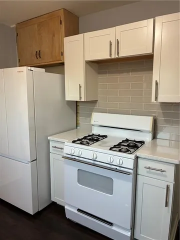 $190,000 | 1809 West Main Street, Blue Springs, MO 64015