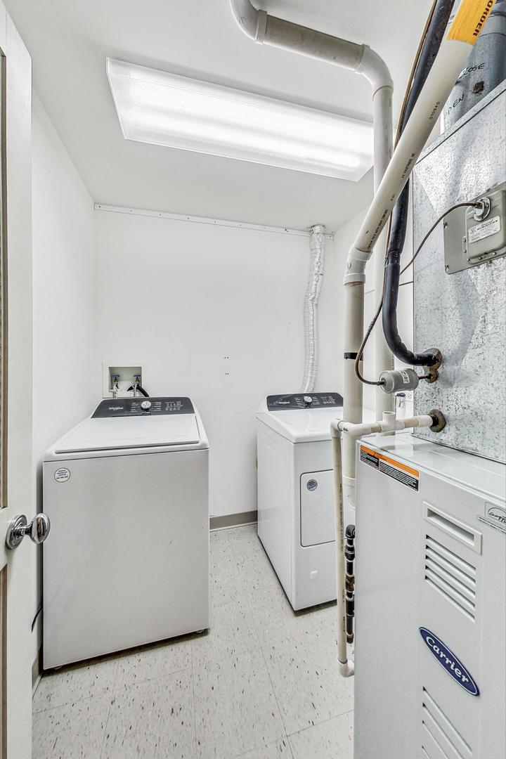 222 South Racine Avenue, Unit 302 Chicago, IL 60607 - Photo 18 of 20