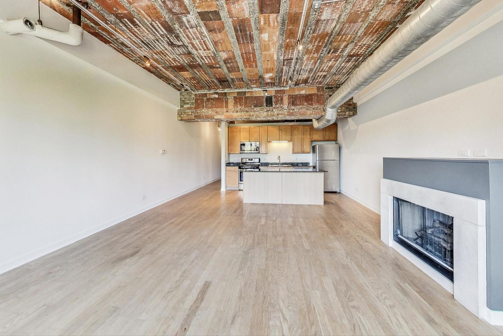 222 South Racine Avenue, Unit 302 Chicago, IL 60607 - Photo 5 of 20