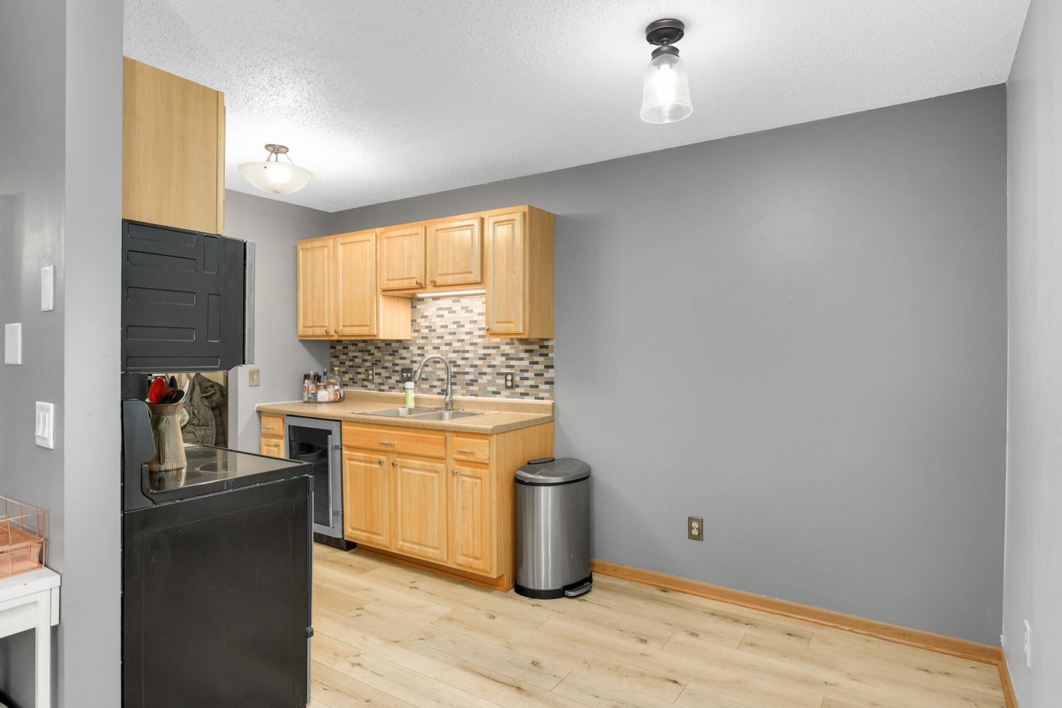 14115 Pennock Avenue, Unit 303 Apple Valley, MN 55124 - Photo 9 of 21