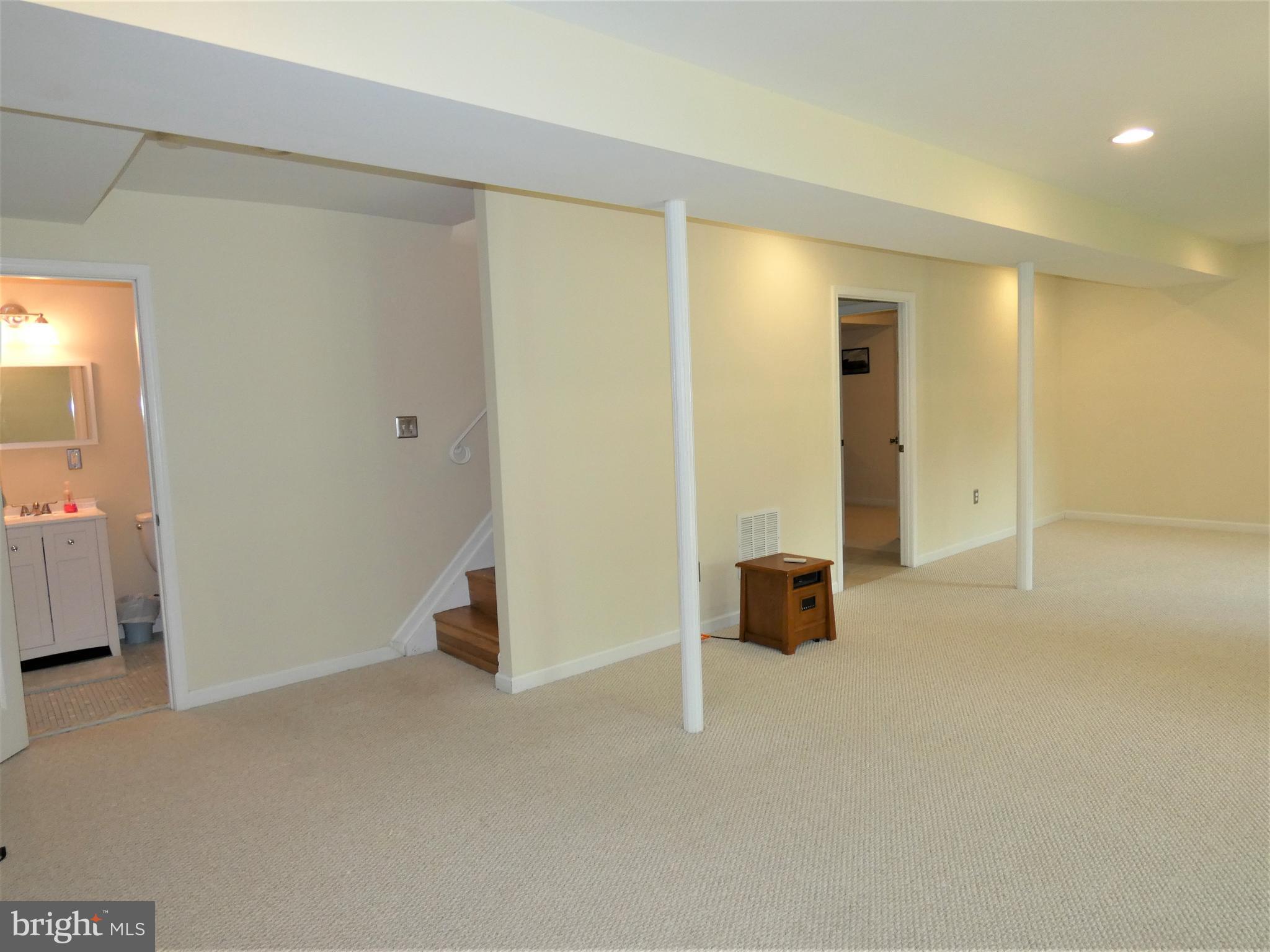 7829 Miller Fall Road Derwood, MD 20855 - Photo 30 of 42 Gallery Image 30