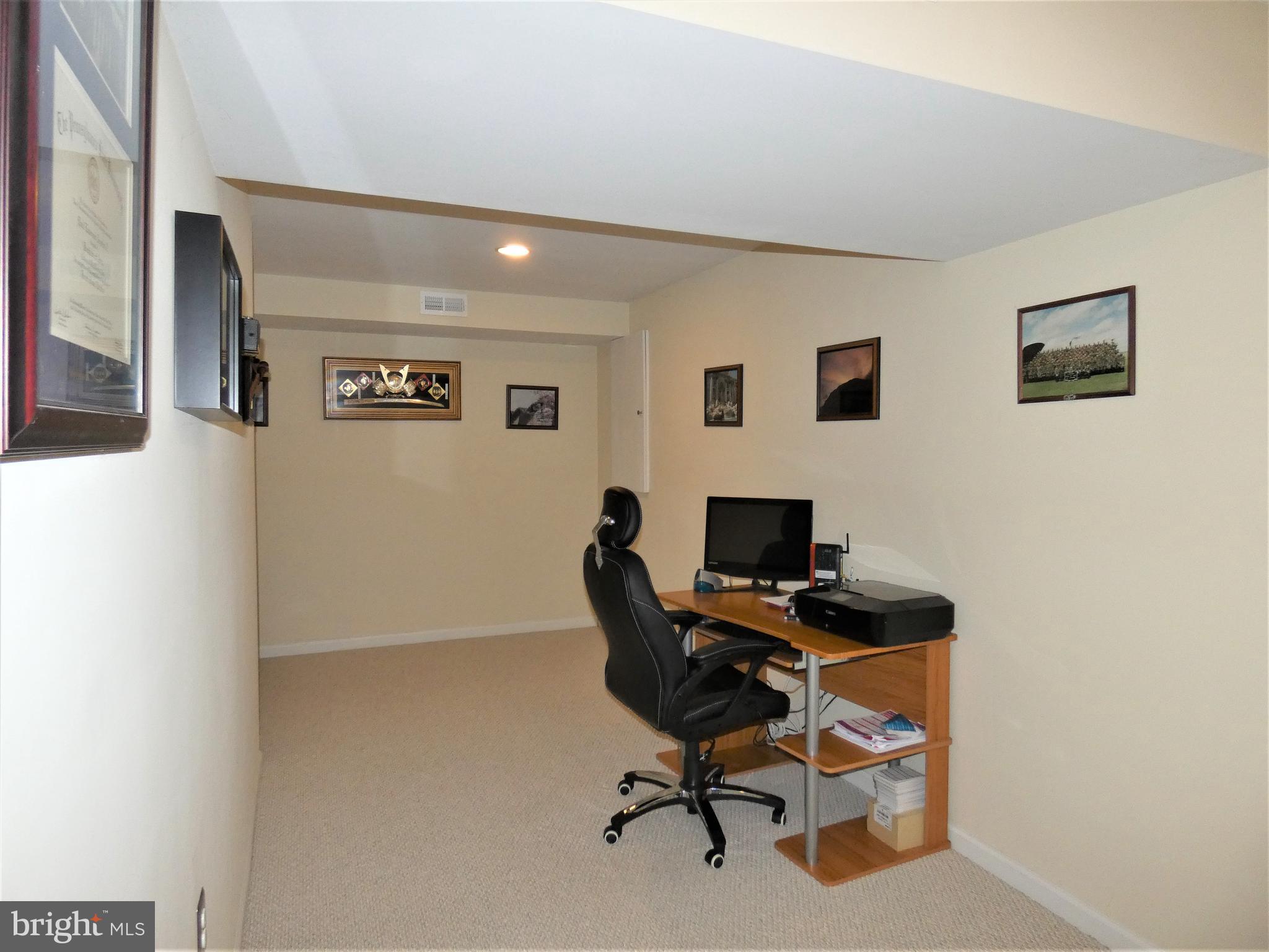 7829 Miller Fall Road Derwood, MD 20855 - Photo 36 of 42 Gallery Image 36