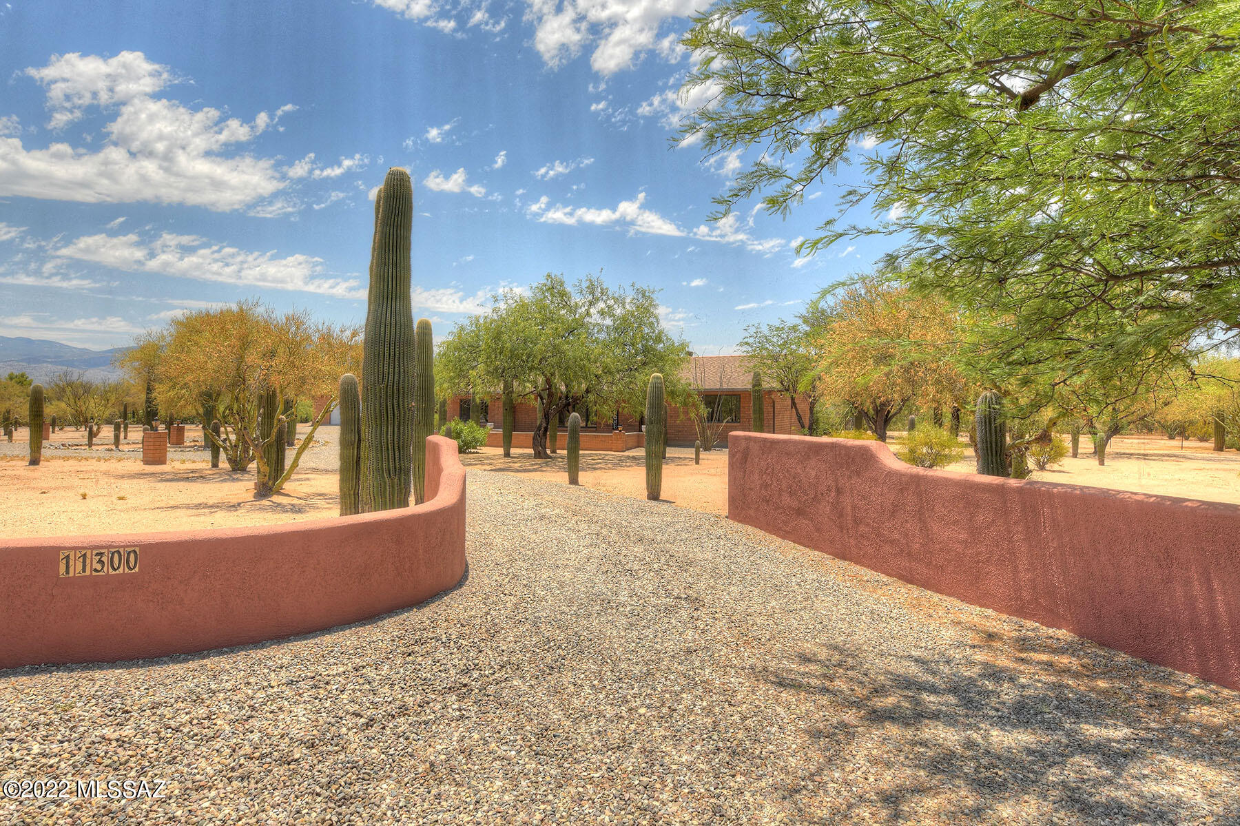 11300 East Limberlost Road Tucson, AZ 85749 - Photo 11 of 42 Gallery Image 11