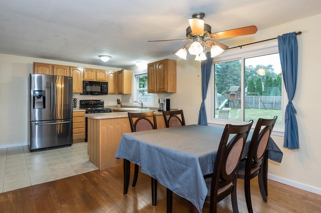 43 Briarcliff Street Springfield, MA 01128 - Photo 18 of 42 Gallery Image 18