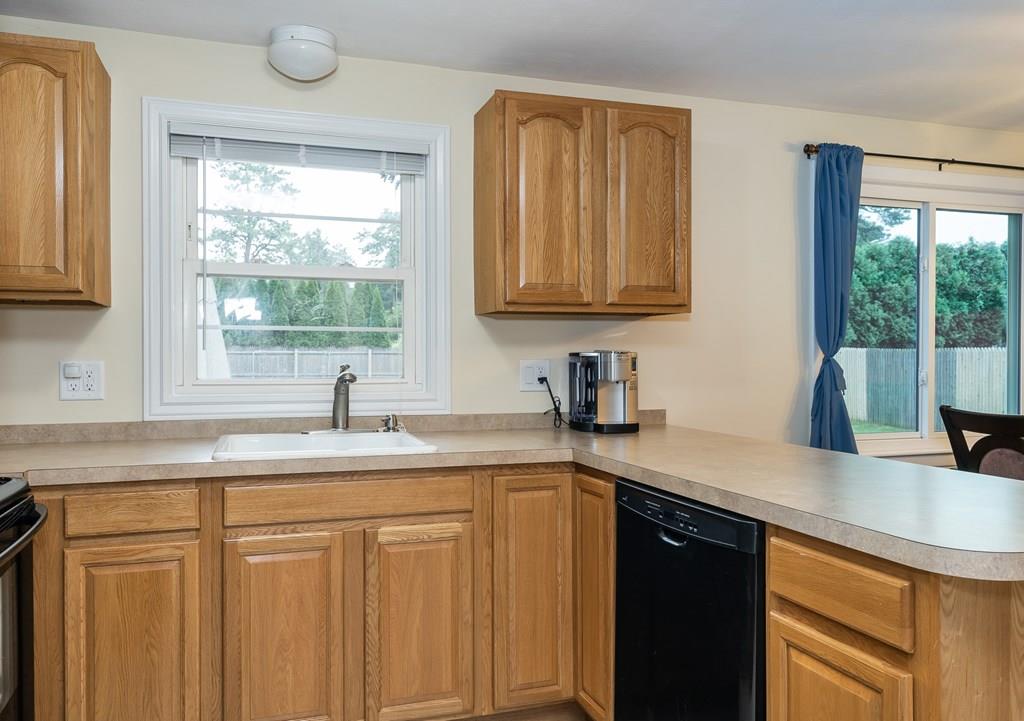 43 Briarcliff Street Springfield, MA 01128 - Photo 20 of 42 Gallery Image 20