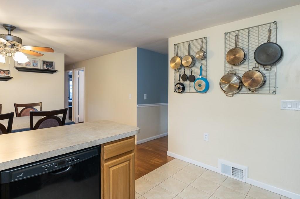 43 Briarcliff Street Springfield, MA 01128 - Photo 21 of 42 Gallery Image 21