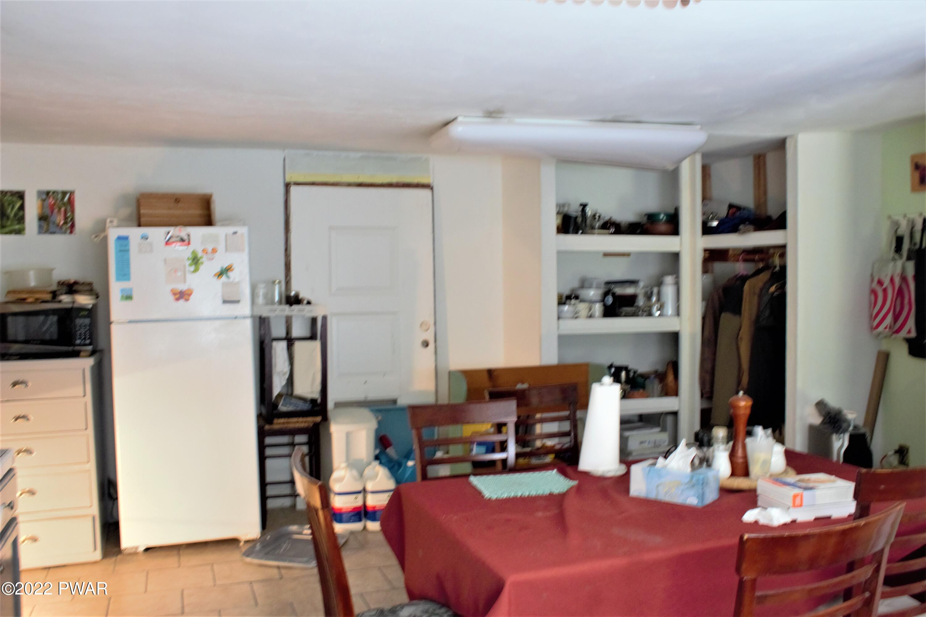 117 Manly Road Tafton, PA 18464 - Photo 7 of 22 Kitchen