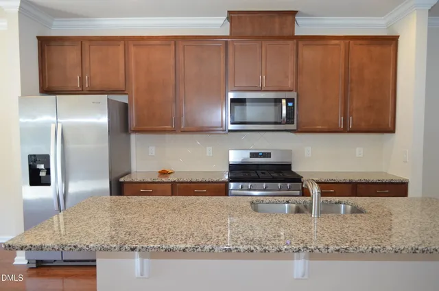 $2,250 | 1126 Finch Court, Apex, NC 27502