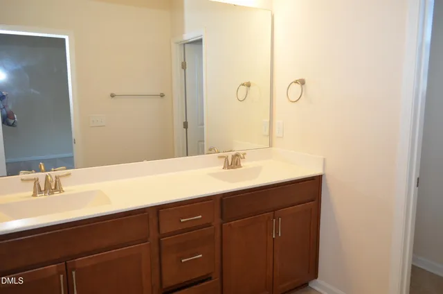 $2,250 | 1126 Finch Court, Apex, NC 27502