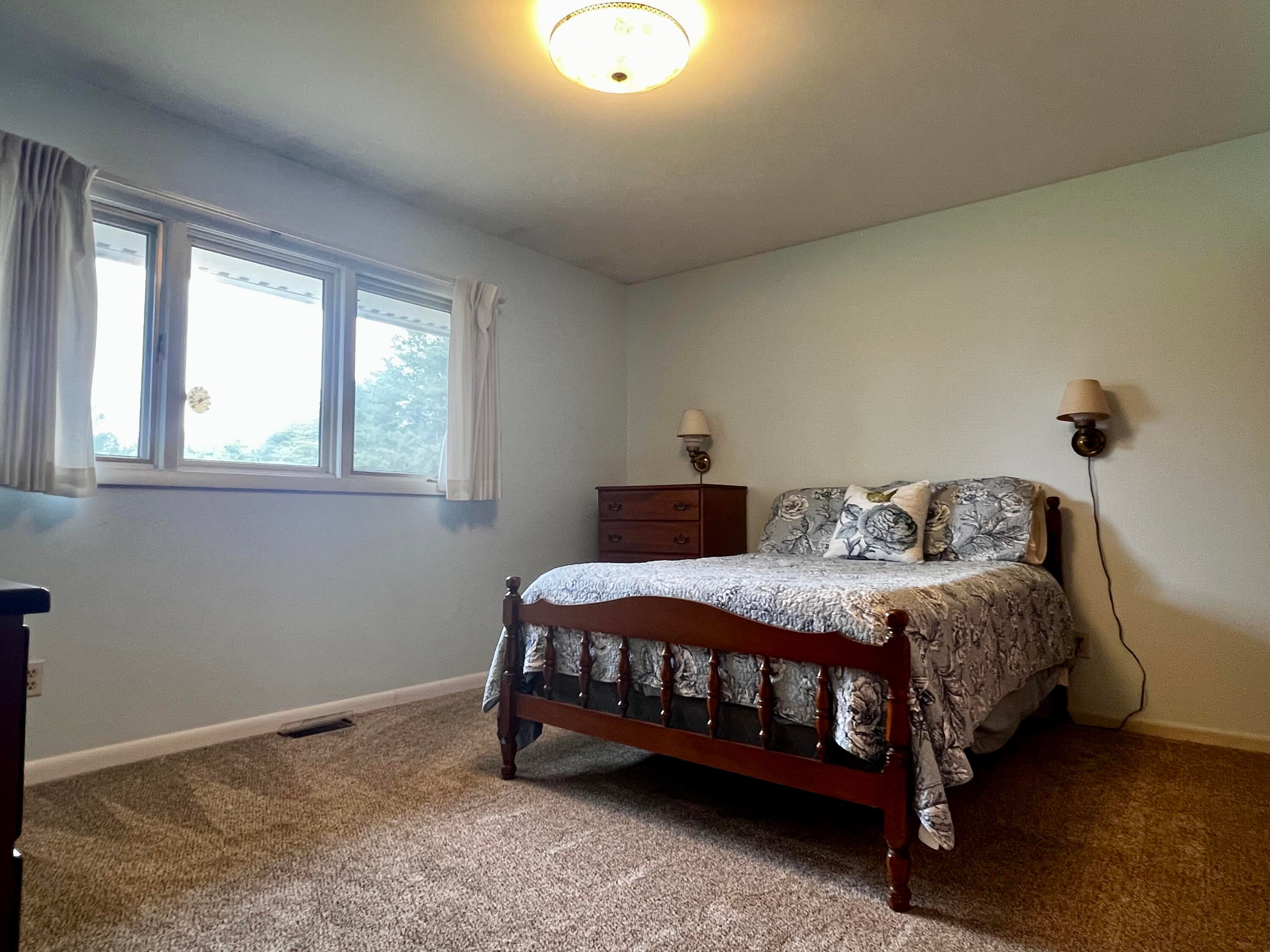 11696 South Stephan Bridge Road Roscommon, MI 48653 - Photo 11 of 24 Gallery Image 11
