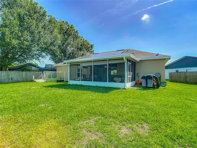 $340,000 | 439 Lake Daisy Drive, Winter Haven, FL 33884