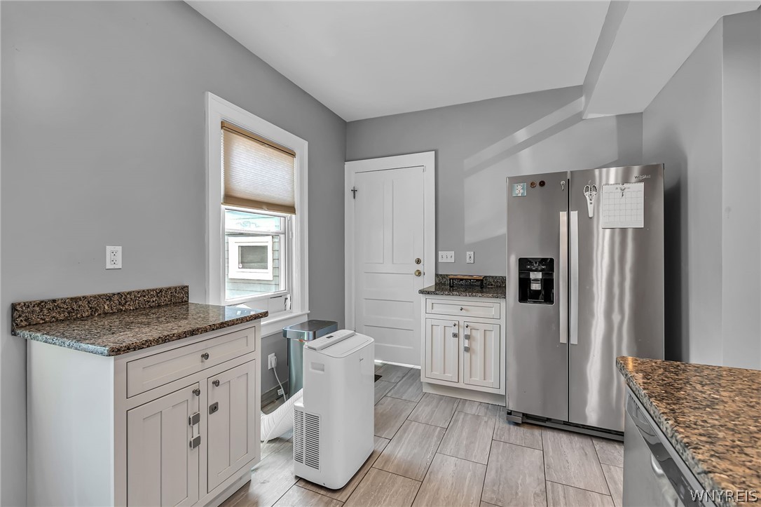 11 15th Street Buffalo, NY 14213 - Photo 13 of 35 Lower - kitchen - the door leads to the rear stairs and basement.