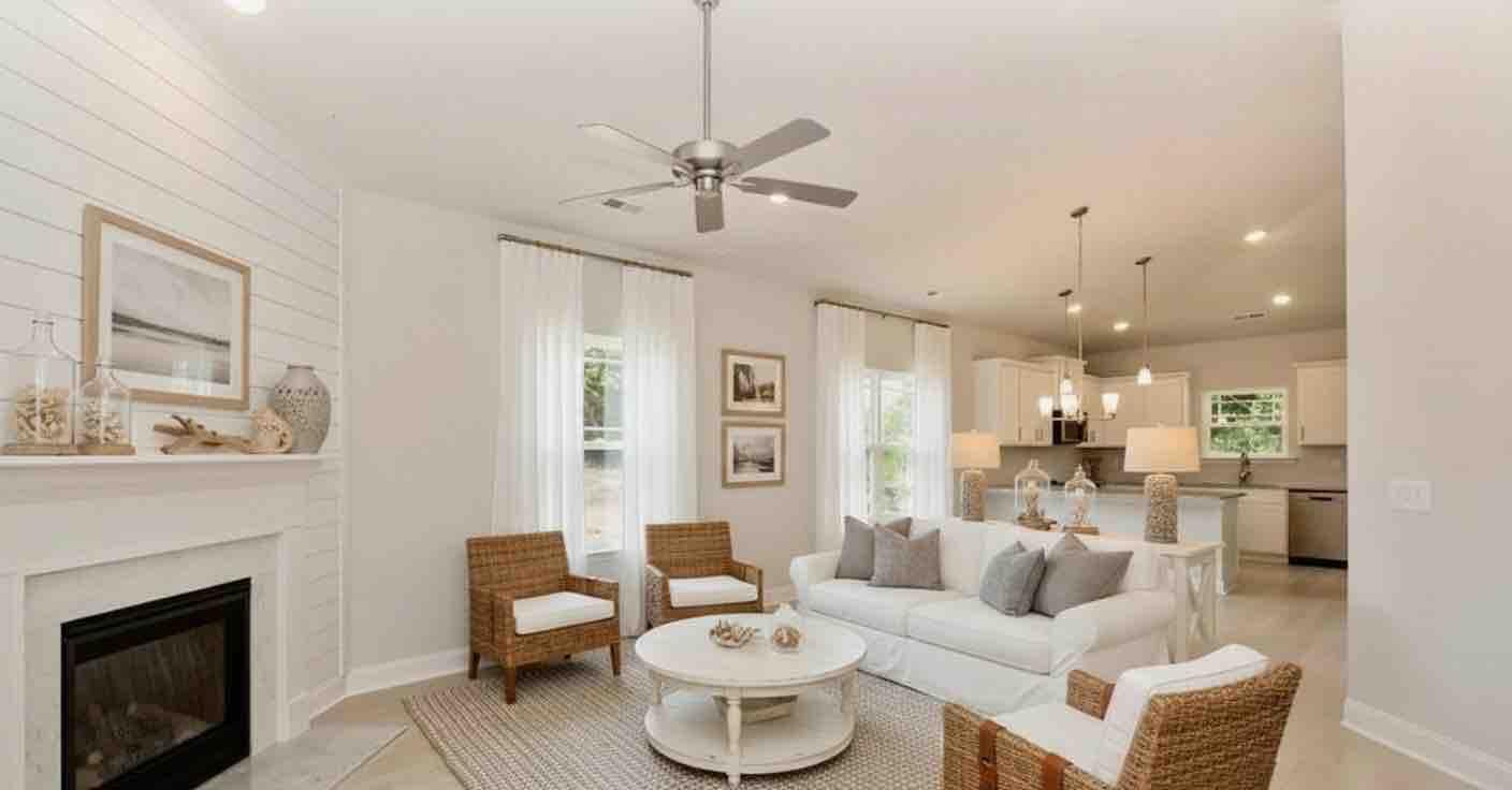 617 Alleyoak Lane, Unit 142 Freeport, FL 32439 - Photo 14 of 17 Family