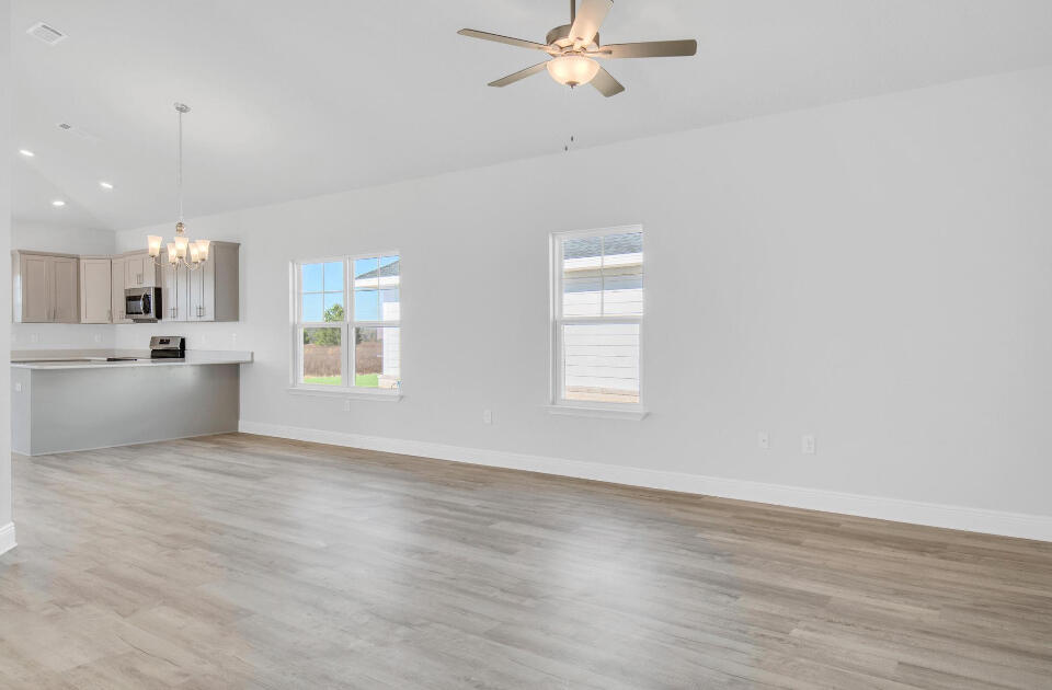 617 Alleyoak Lane, Unit 142 Freeport, FL 32439 - Photo 3 of 17 593alley1