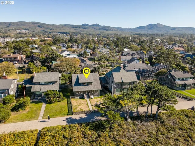 $1,320,000 | 1271 South Promenade, Seaside, OR 97138