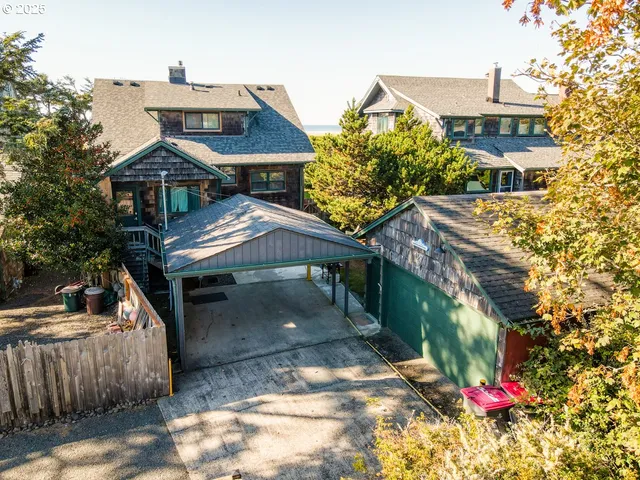 $1,320,000 | 1271 South Promenade, Seaside, OR 97138