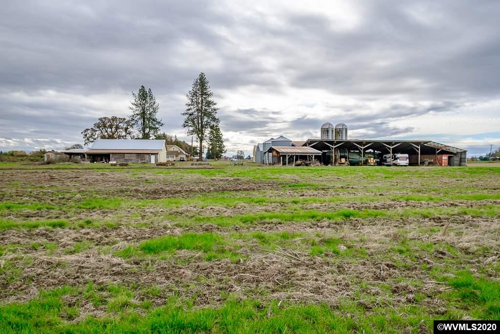 31501 Yoder Road Hubbard, OR 97032 - Photo 10 of 36