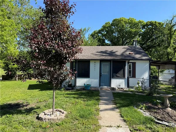 $195,000 | 704 East Hayward Avenue, Independence, MO 64050