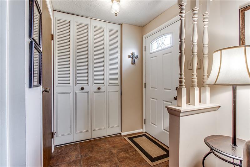 199 Old Ridge Road Coraopolis, PA 15108 - Photo 3 of 25 Gallery Image 3
