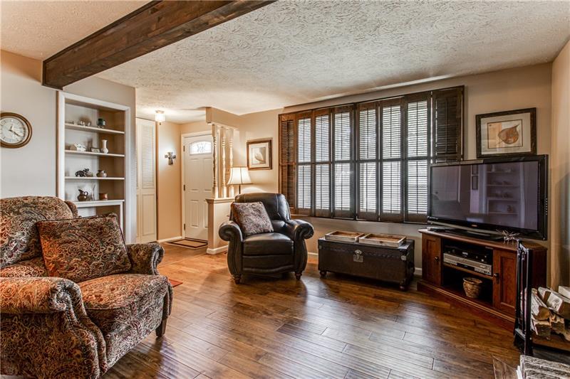 199 Old Ridge Road Coraopolis, PA 15108 - Photo 6 of 25 Gallery Image 6