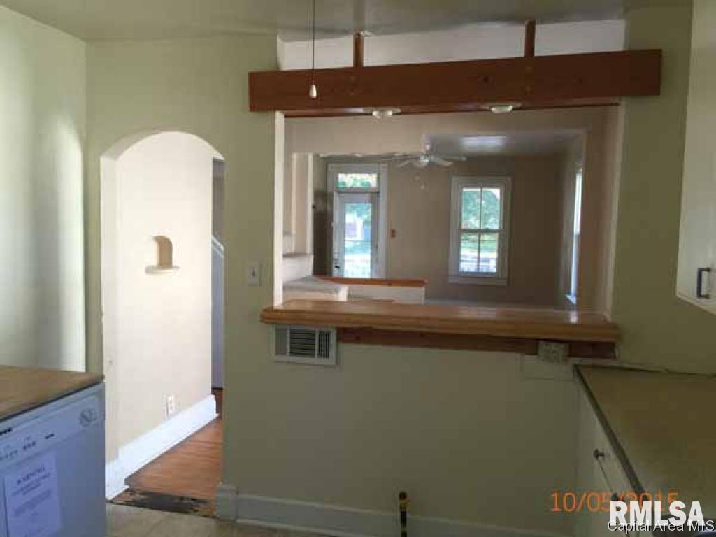 623 Eastman Avenue Springfield, IL 62702 - Photo 7 of 15