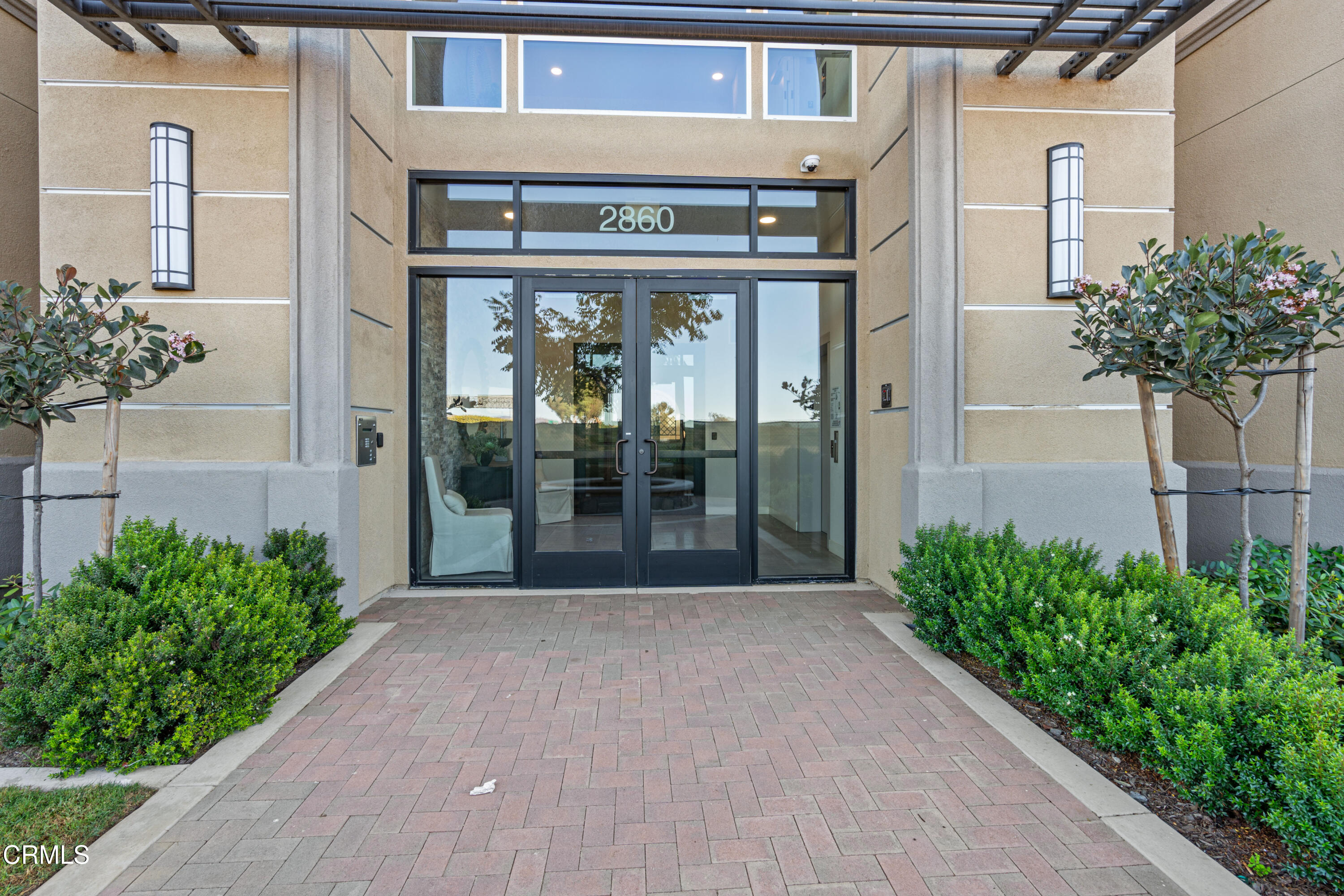 2860 Wagon Wheel Road, Unit 202 Oxnard, CA 93036 - Photo 2 of 60 6_11597051_174813_174813-EI-106