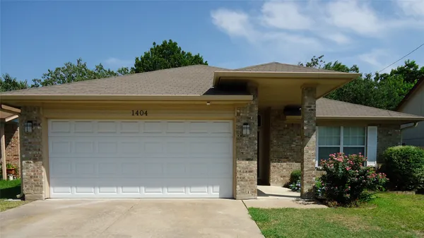 $1,950 | 1404 Peachtree Valley Drive, Round Rock, TX 78681