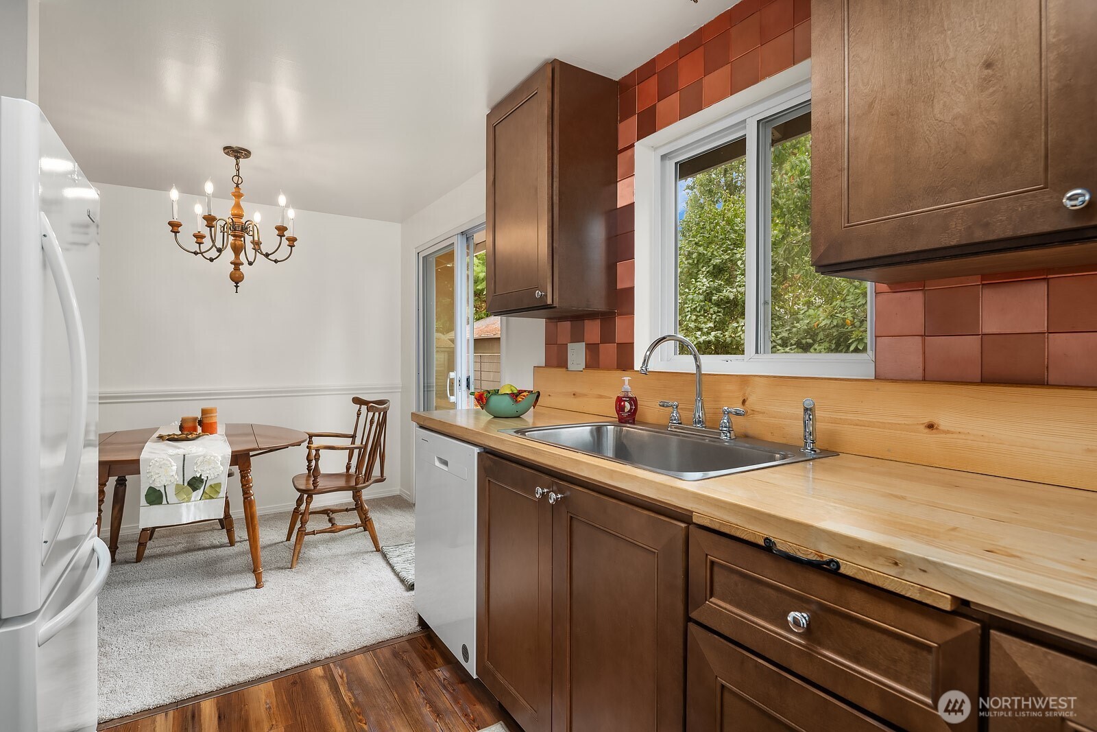 16848 124th Avenue Southeast Renton, WA 98058 - Photo 9 of 20 Gallery Image 9