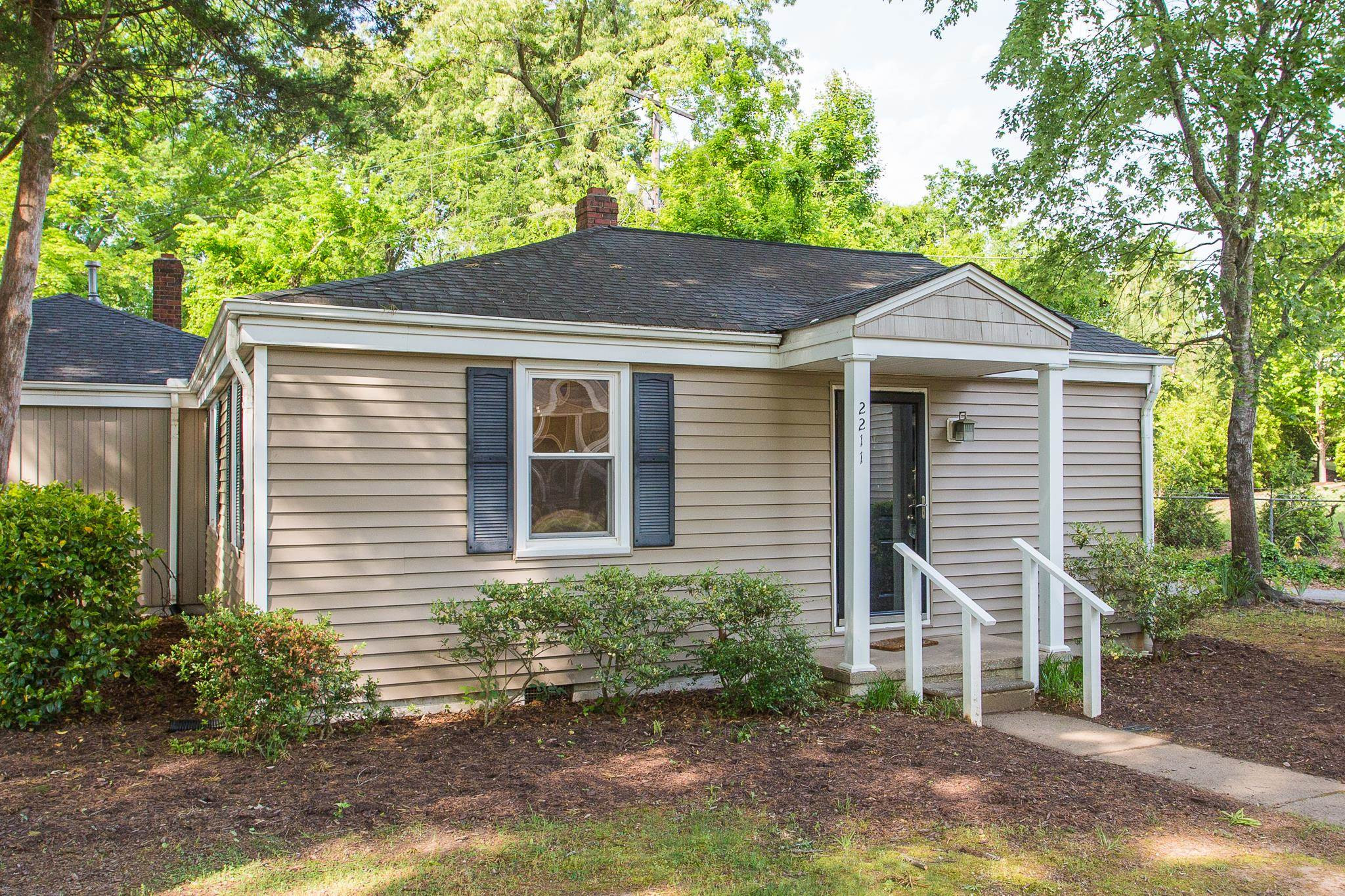 2211 Bernard Street, Unit 2211 Raleigh, NC 27608 - Photo 2 of 15 Photo 2