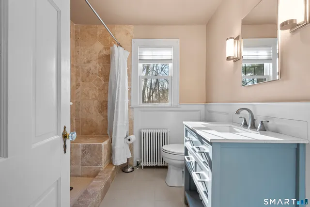 $589,900 | 32 Cedarhurst Lane, Milford, CT 06461