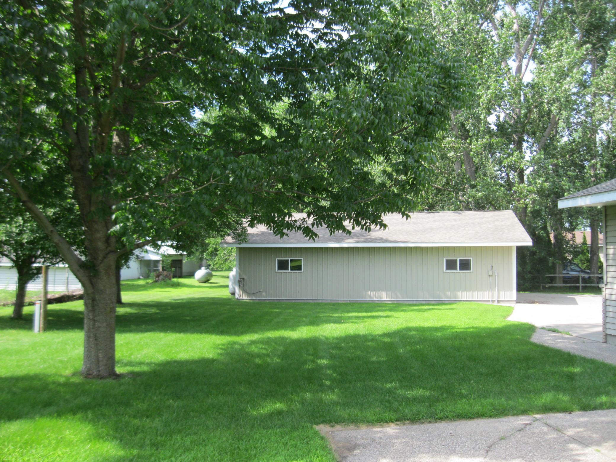 356 Circle Drive St. Martin, MN 56376 - Photo 10 of 32